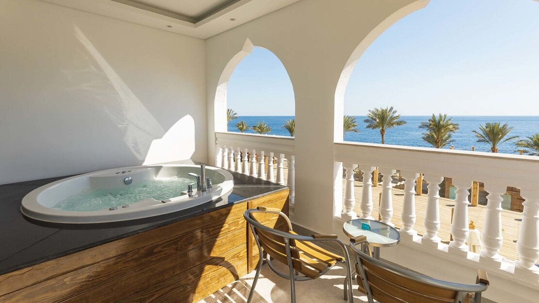 Sunrise Select Diamond Beach Resort